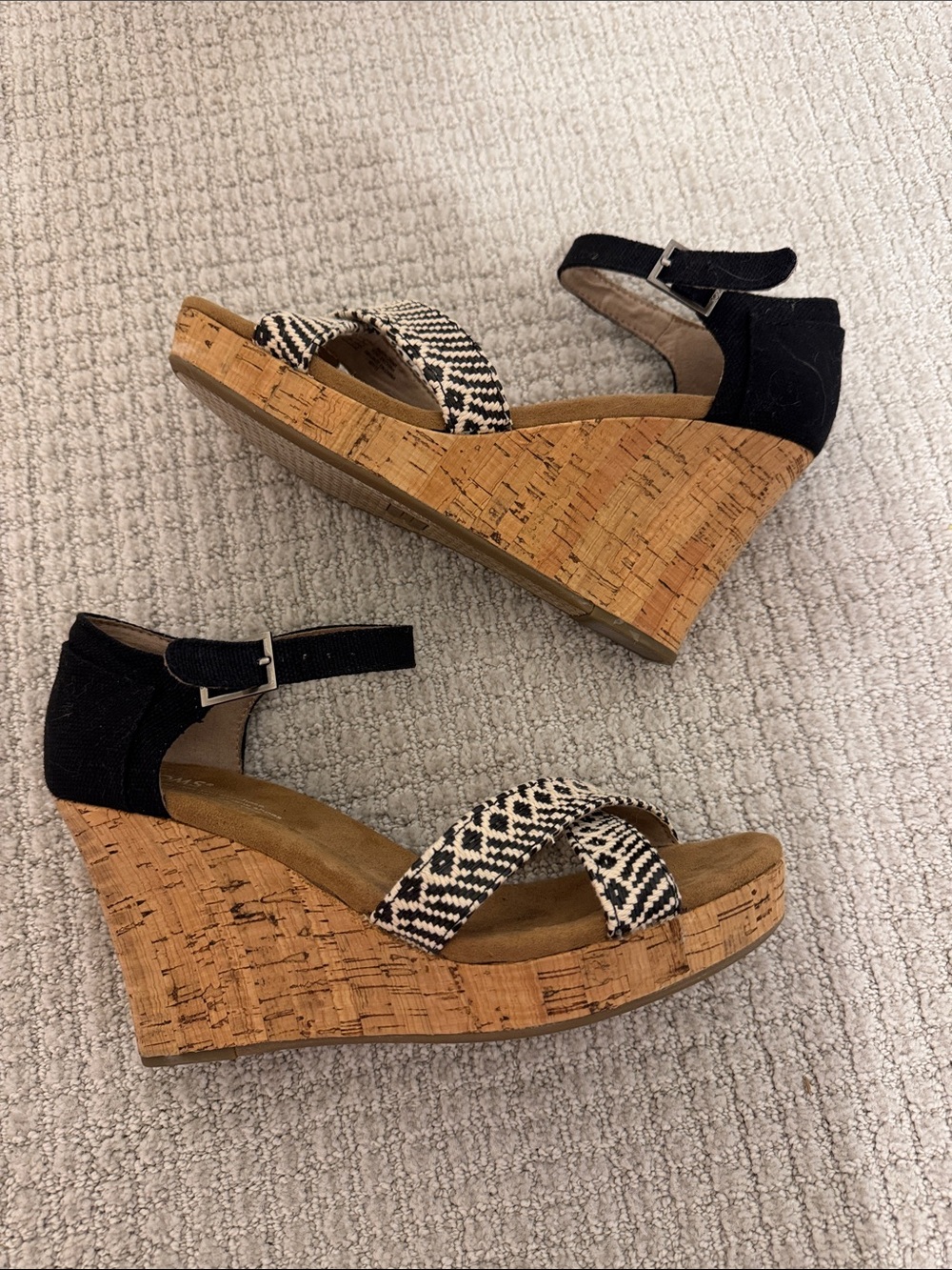 TOMS Black Ankle-Strap Wedges with Ikat Print - size 9